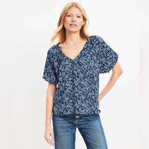 LOFT Mixed Media, V-Neck Floral Print Deep Ink Top size small NWT
